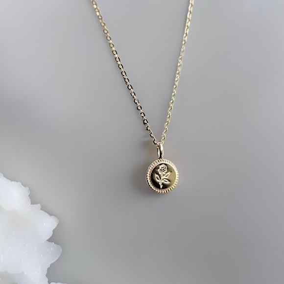 Necklace Bundle Set Floral Edition - Picture 6 of 8